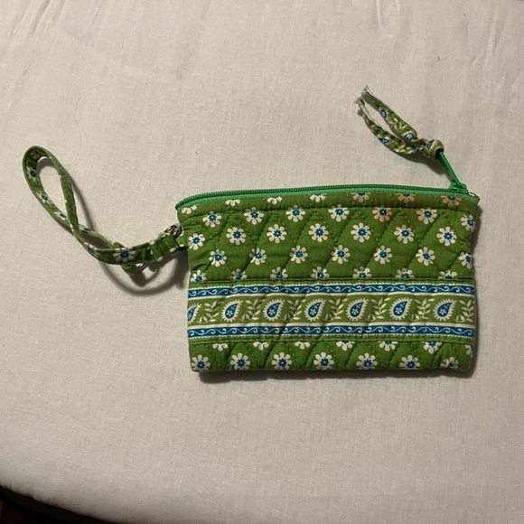 Vera Bradley Apple Green pattern from 2004 - Picture 1 of 9